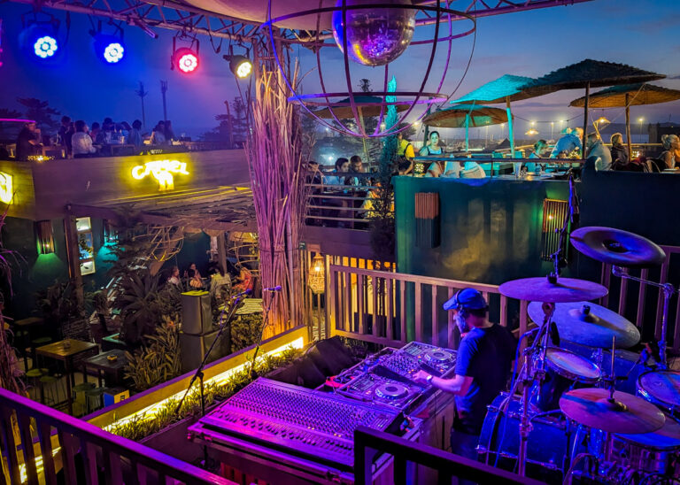 Vie nocturne à Essaouira : votre guide pour savoir où faire la fête